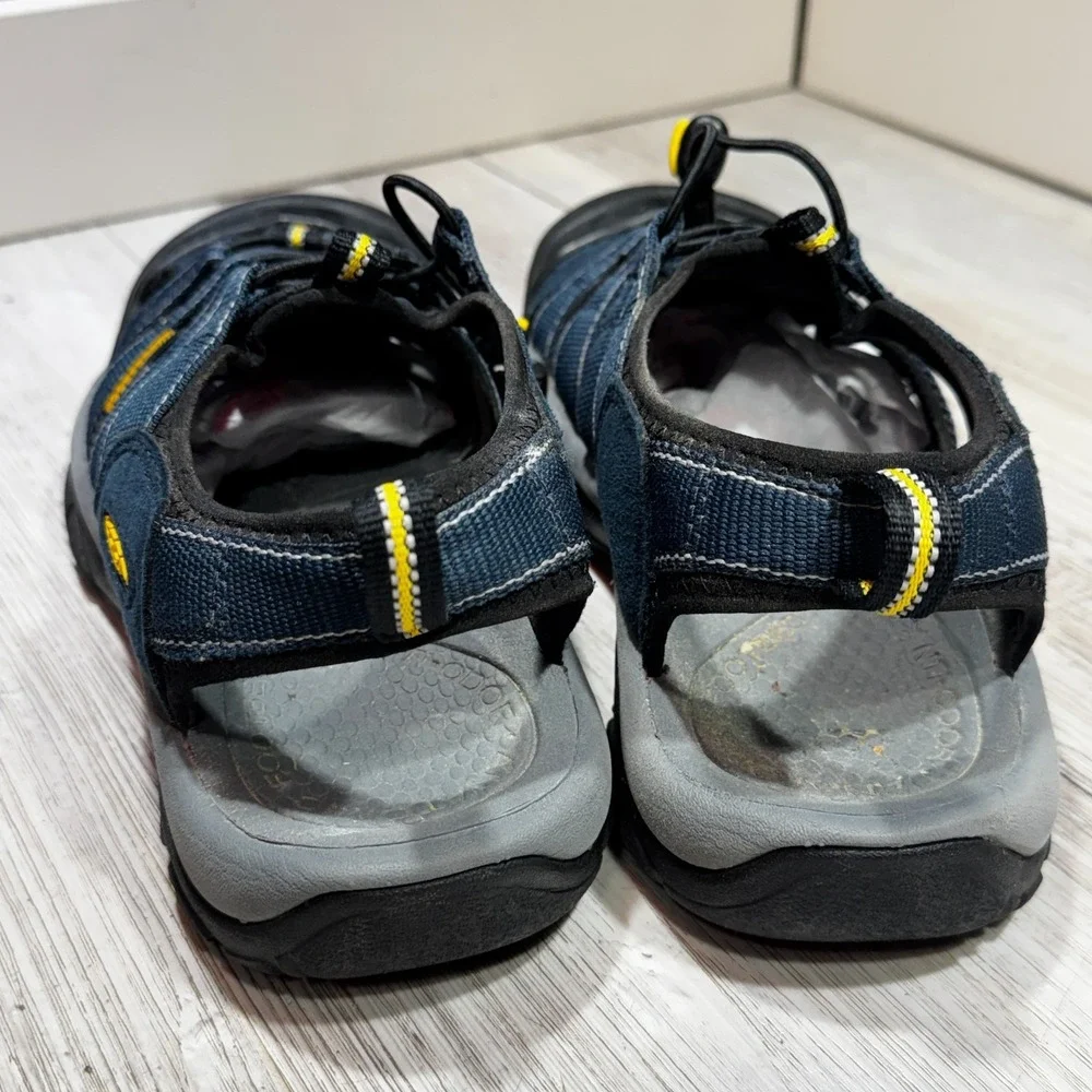 KEEN Mens Newport H2 Navy/Medium Grey Sport Sandals Size 8